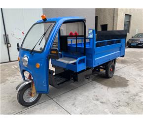 濟南液壓尾板六桶車